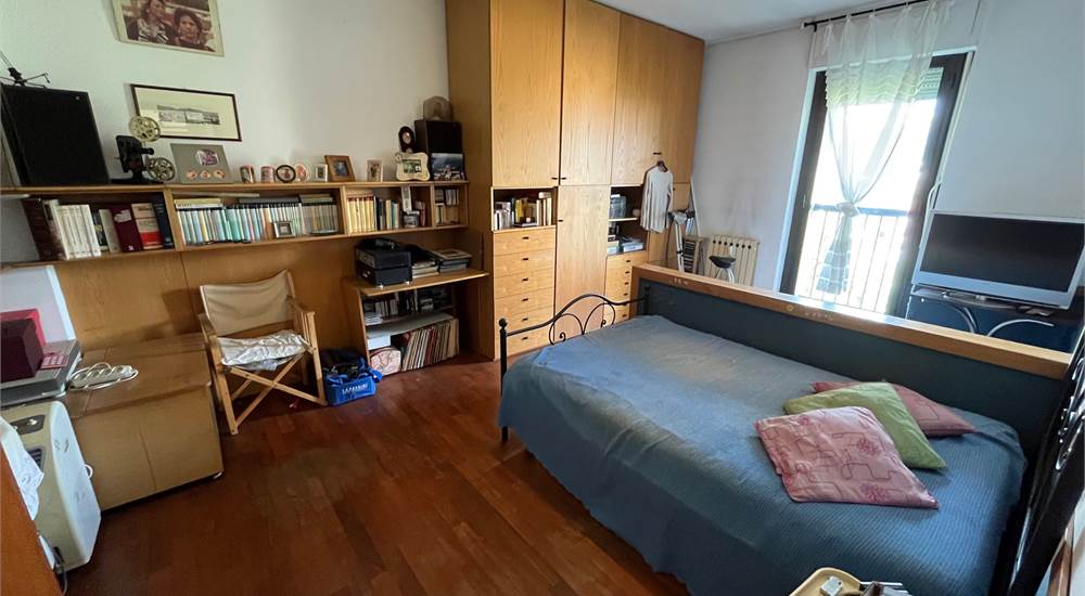 Photo 38
