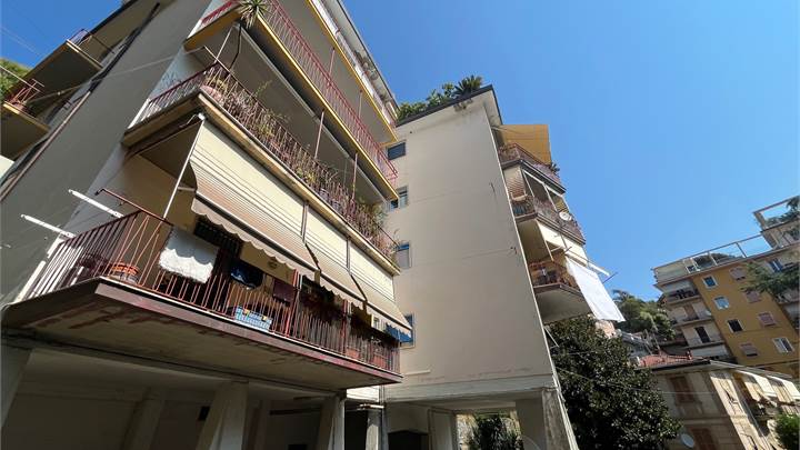 5 VANI AD. PIAZZA VERDI (Sp)